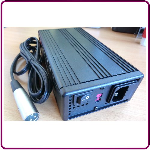 Batterioplader fra 230V